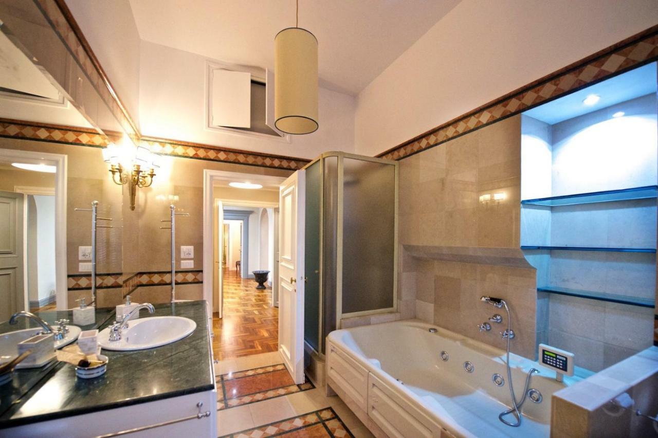 Carducci Luxury Apartment ローマ エクステリア 写真
